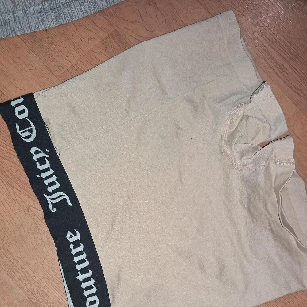 Juicy-couture Women's Tan and Cream Shorts